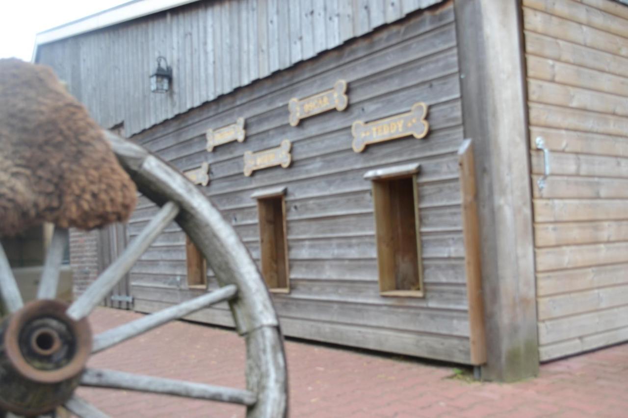 Wildwestruurlo Ferienhaus